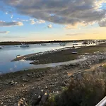 Daire Clearwater View *